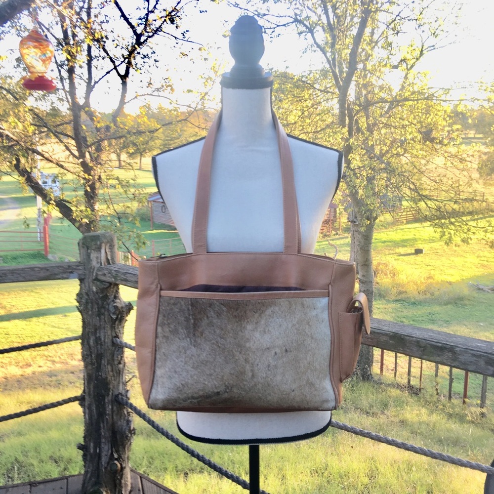 ART BY GOD Cowhide & Leather Handbag